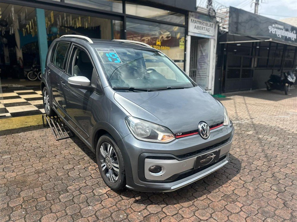 VOLKSWAGEN-UP-CROSS-TSI-2019-MARE-ALTA-VEICULOS-05